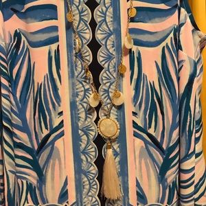 Lilly Pulitzer Necklace gold with white discs